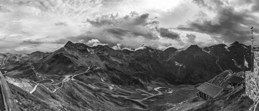 File:View from Edelweißspitze - Fusch an der Großglocknerstraße, Austria - August 6, 2026 01.jpg
