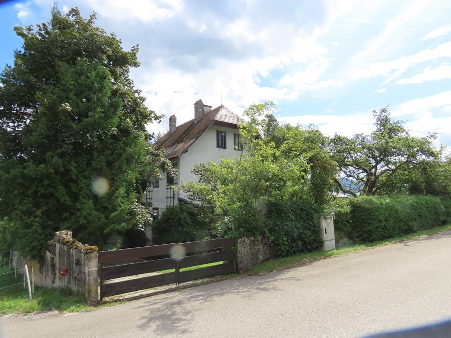 File:Anlage Wohnhaus und Atelier Lydia Roppolt, Gesschenschwandt 22, 4882 Oberwang.jpg